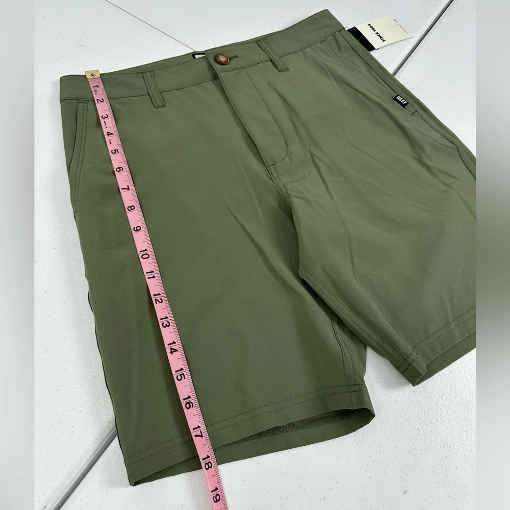 NWT Reef Medford Hybrid Boardshort Shorts Thyme Green